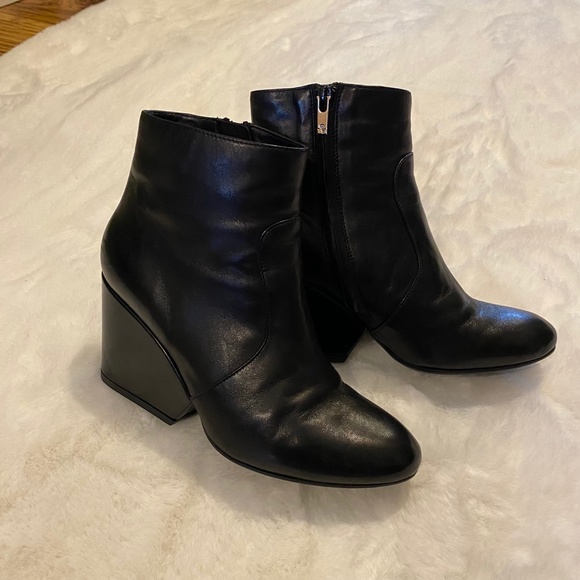 Robert Clergerie Black Toots Leather Wedge Ankle Boots 37 - Picture 14 of 16